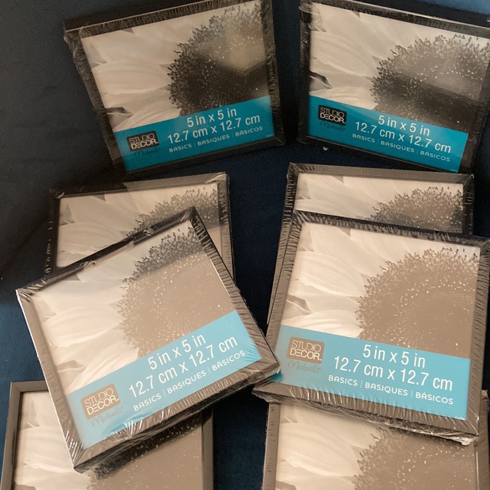 Studio Decor Black Metal Picture Frame, 5”x5” New